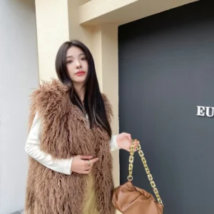 Women's Faux Fur Sleeveless Vest for Autumn and Winter